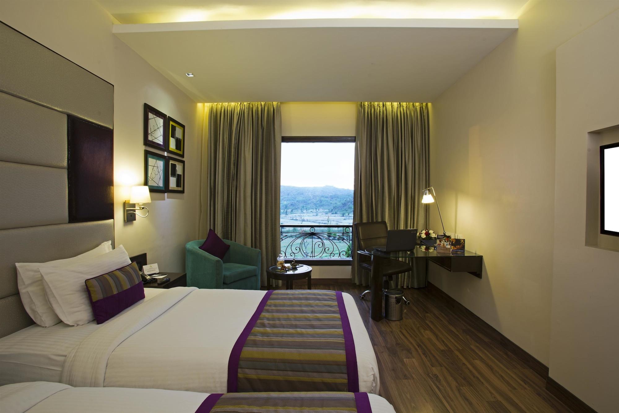 Golden Tulip Chandigarh, Panchkula Kültér fotó