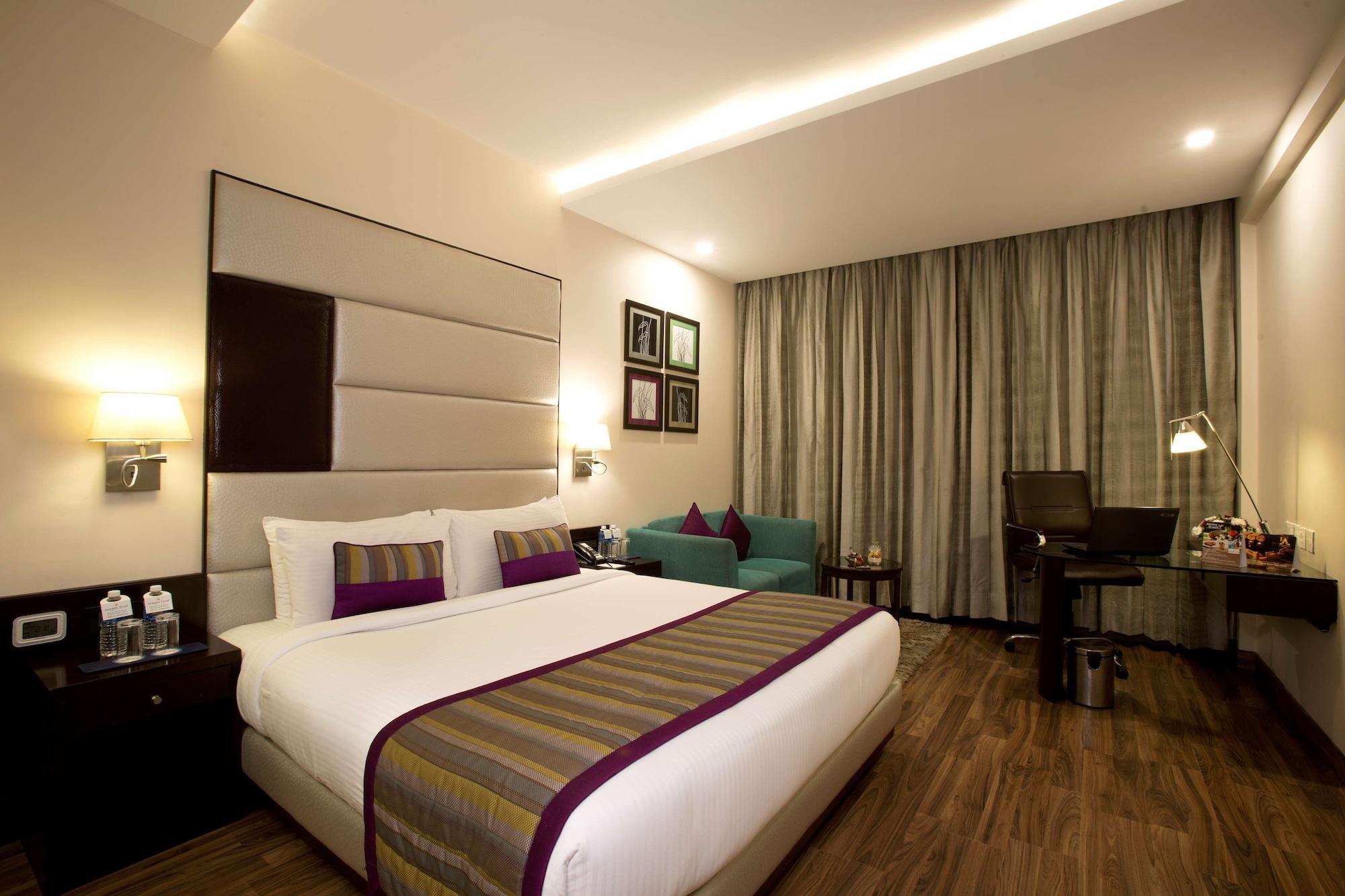 Golden Tulip Chandigarh, Pancskula Kültér fotó