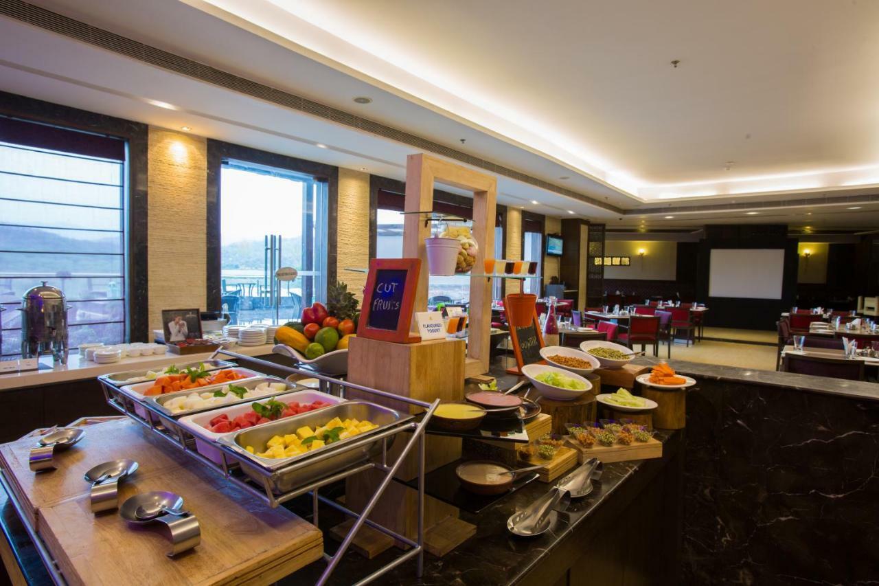 Golden Tulip Chandigarh, Pancskula Kültér fotó